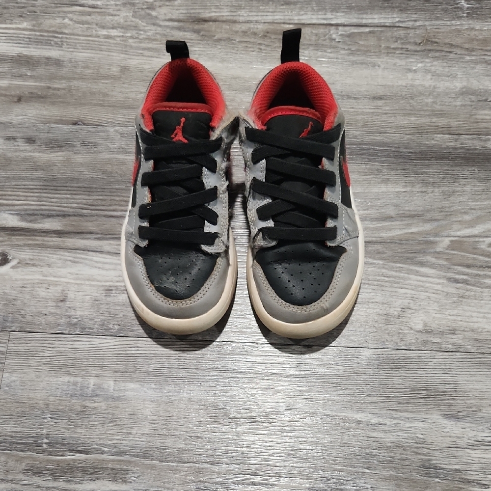 Nike Kids Sneakers - Black and Red